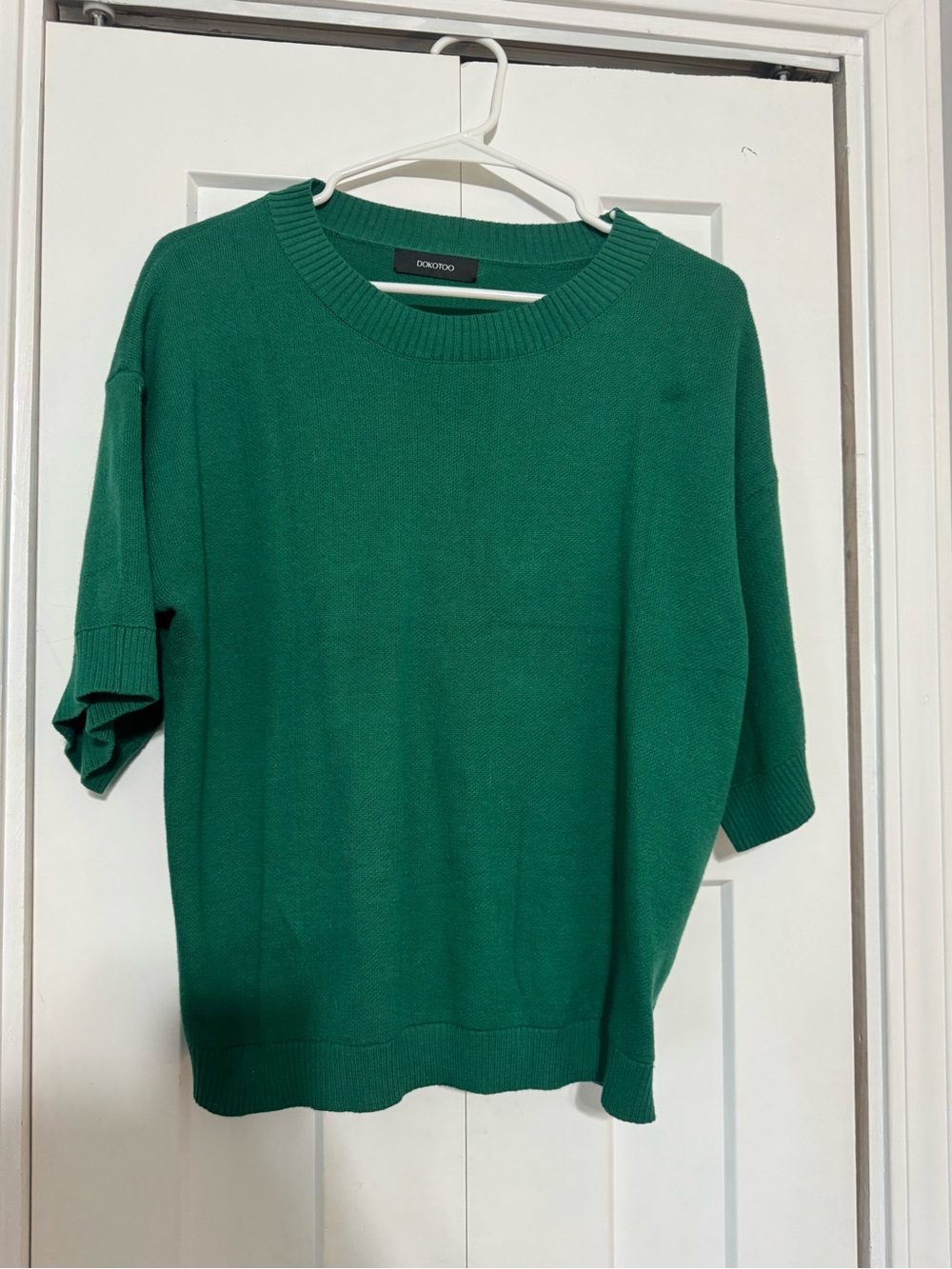 Women’s Short-Sleeve Crewneck Sweater in Emerald Green